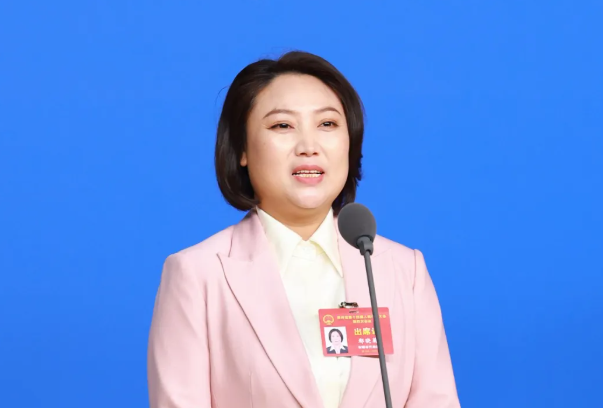 鄢晓菊：把“别人家的小事”当作一辈子的“大事”做好