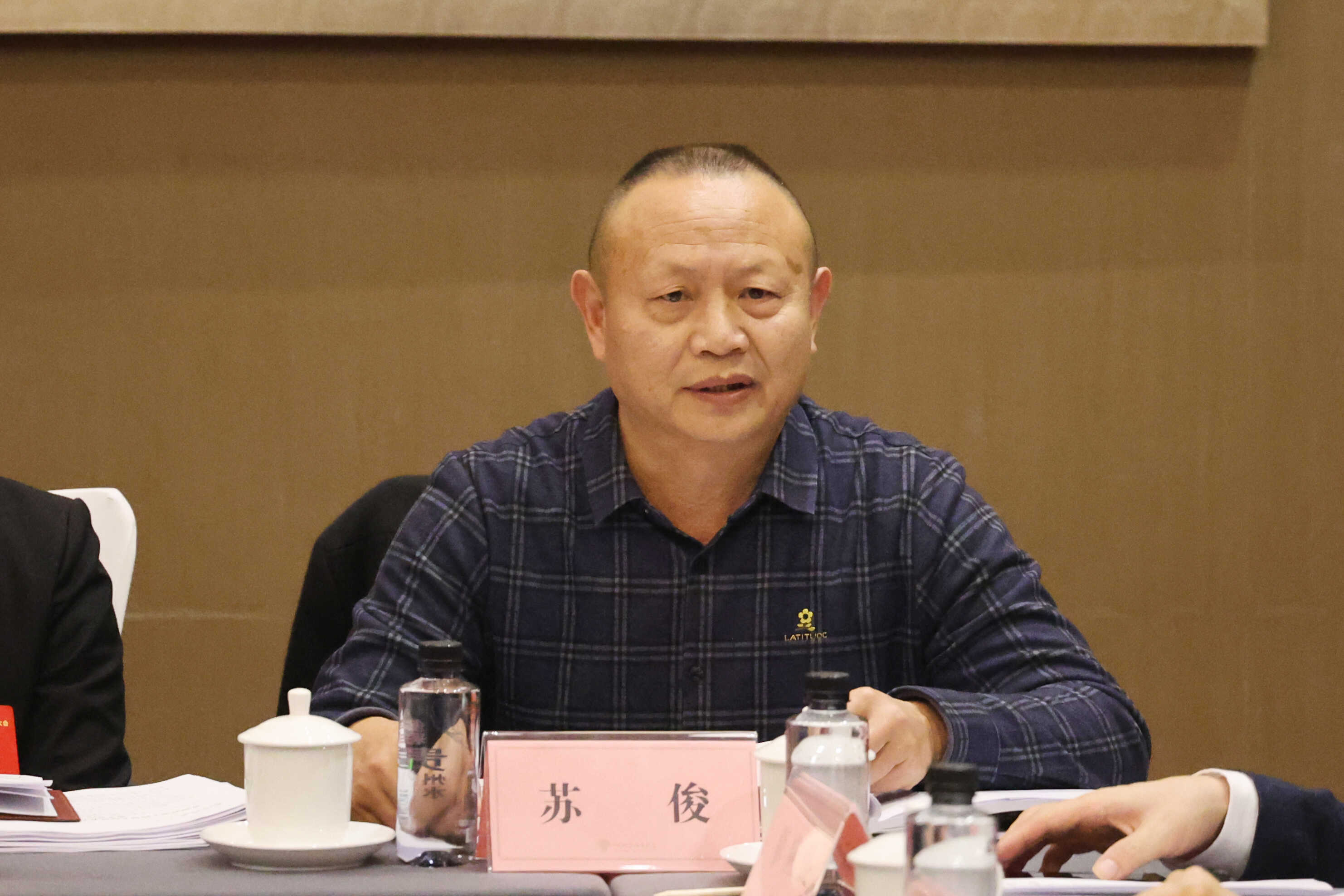 苏俊代表：提高急危重症救治成功率，让山区百姓在家门口就能看好大病重病