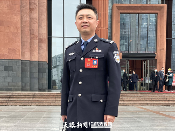 周跃代表：付出一定会有收获