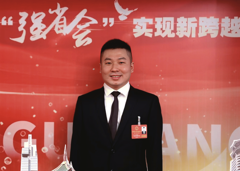 翟虹清代表： “能促进就业，就是有利民生”