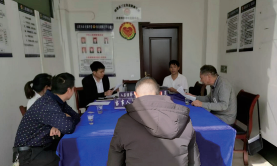 李建平代表：把群众当家人  把社区事当家事