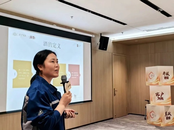 毕节市人大代表韦贺丽：立足岗位 奋力为毕节高质量发展贡献力量