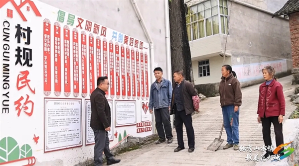 独山县人大代表卢祖军:步履不停,履职永远在路上