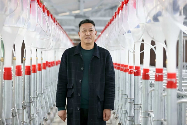 从“空壳村”到“幸福村”，他带领乡亲走上致富路