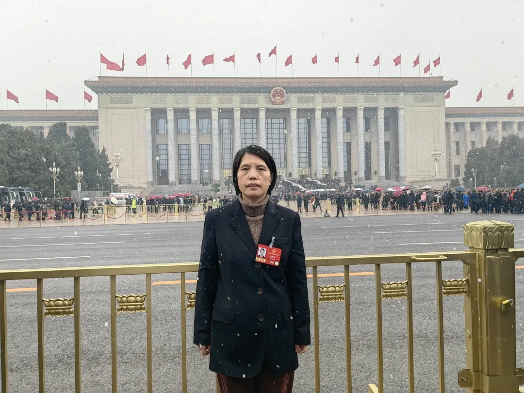 张胜林代表：数据要素要流动起来才能激活行业发展新动能