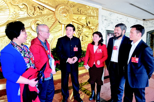 贵州　湖南两省代表话发展