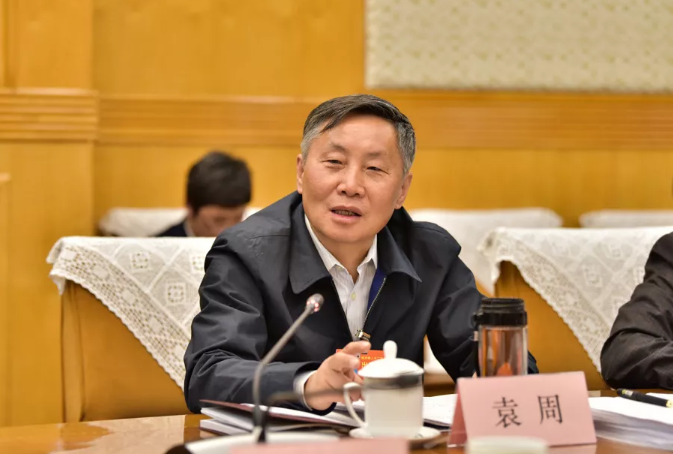 袁周代表：全国人大为践行“两个维护”作出表率