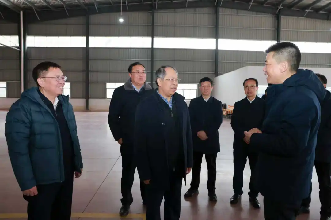 陶长海到黔南州走访慰问人大代表