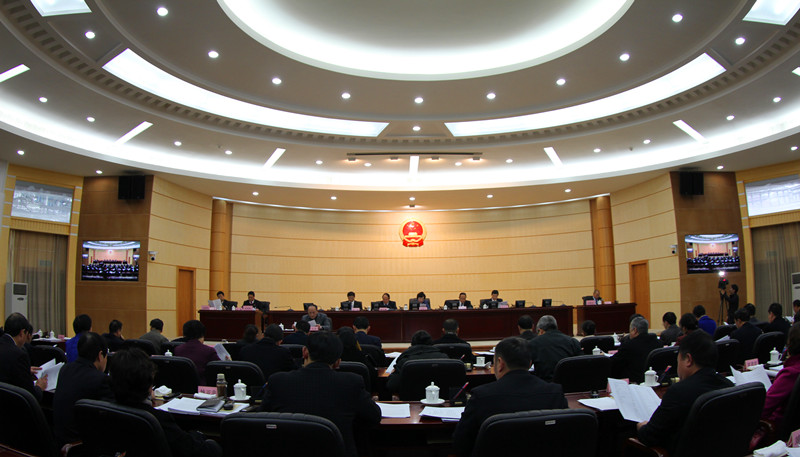 省十二届人大常委会第六次会议在贵阳召开