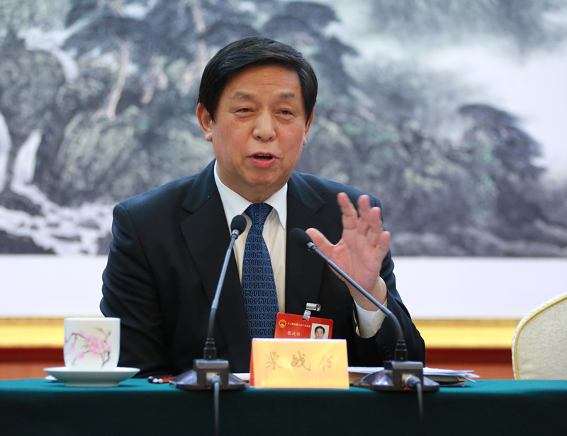 栗战书在参加贵州代表团审议时强调  全面深化改革激发市场活力增强内生动力提升创新能力