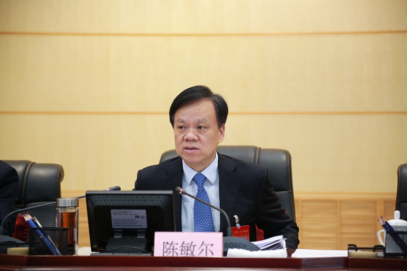 省委书记、省人大常委会主任陈敏尔主持第十二届二十六次常委会