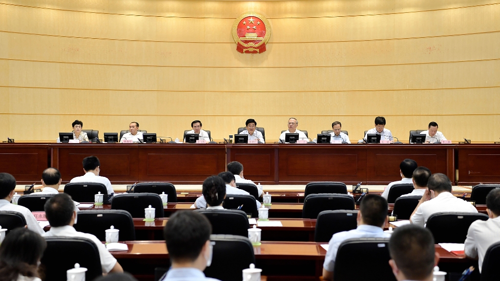 省人大常委会党组暨机关党史专题宣讲会举行 慕德贵作宣讲