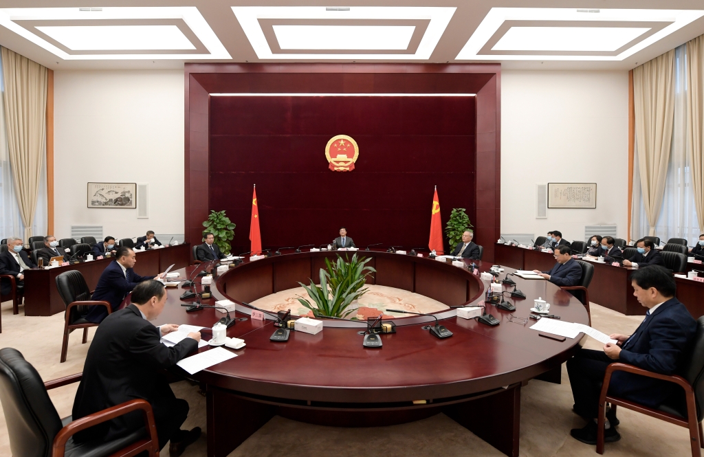 省人大常委会第九十一次主任会议召开
