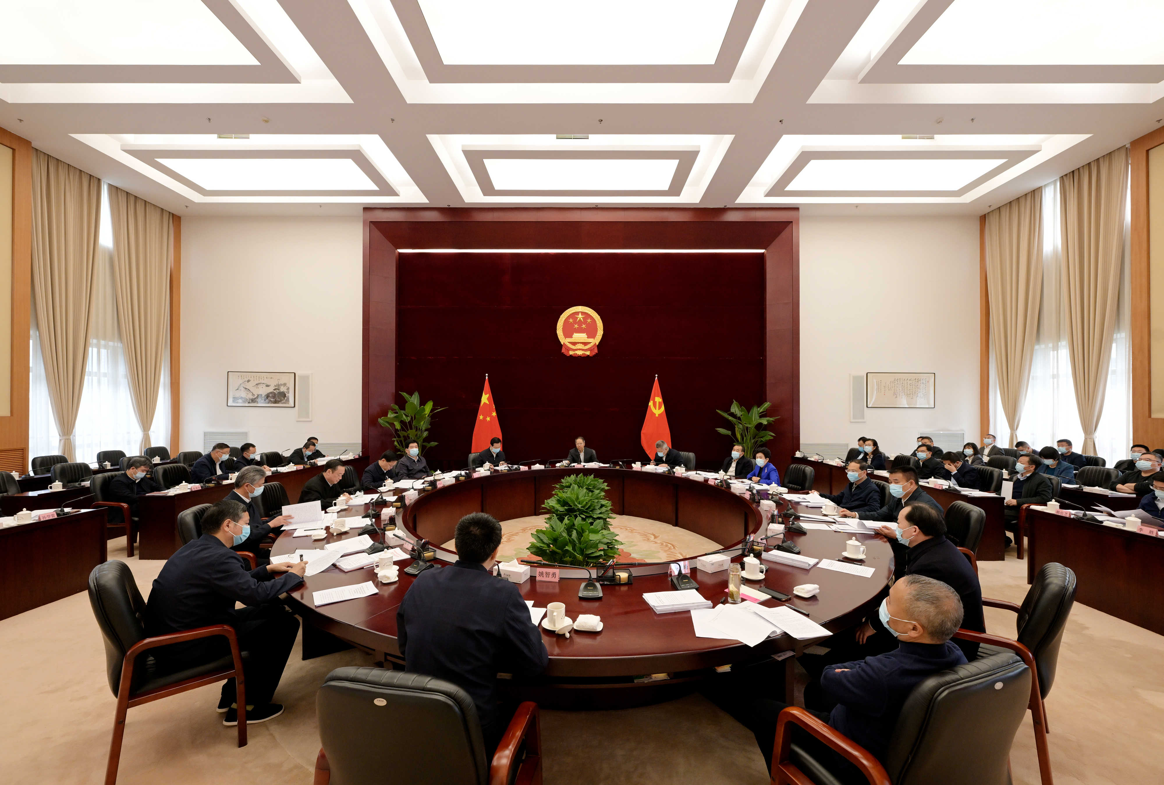 省十四届人大常委会第三次主任会议召开  决定3月24日至25日召开省十四届人大常委会第二次会议