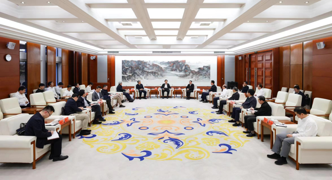 徐麟李炳军拜会全国人大常委会副委员长肖捷