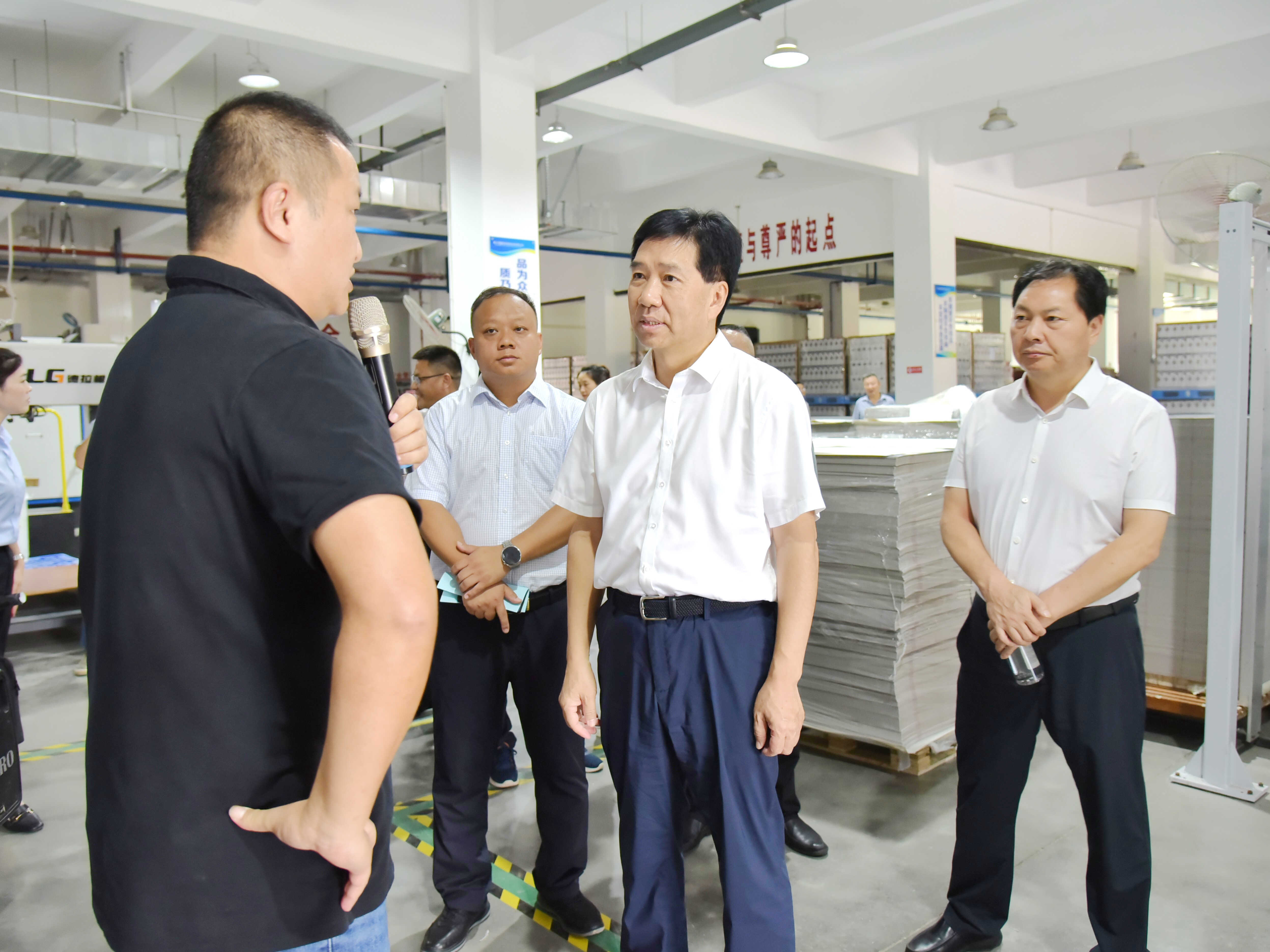王忠赴遵义市开展调研