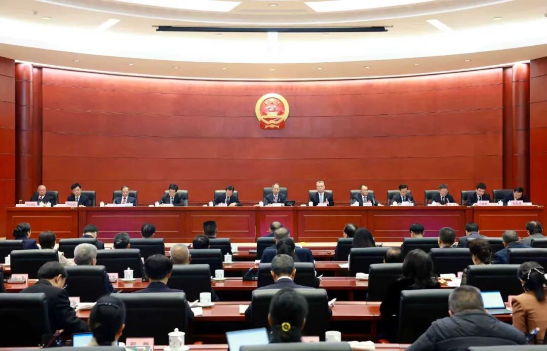 省十四届人大常委会第二十次会议在贵阳闭幕