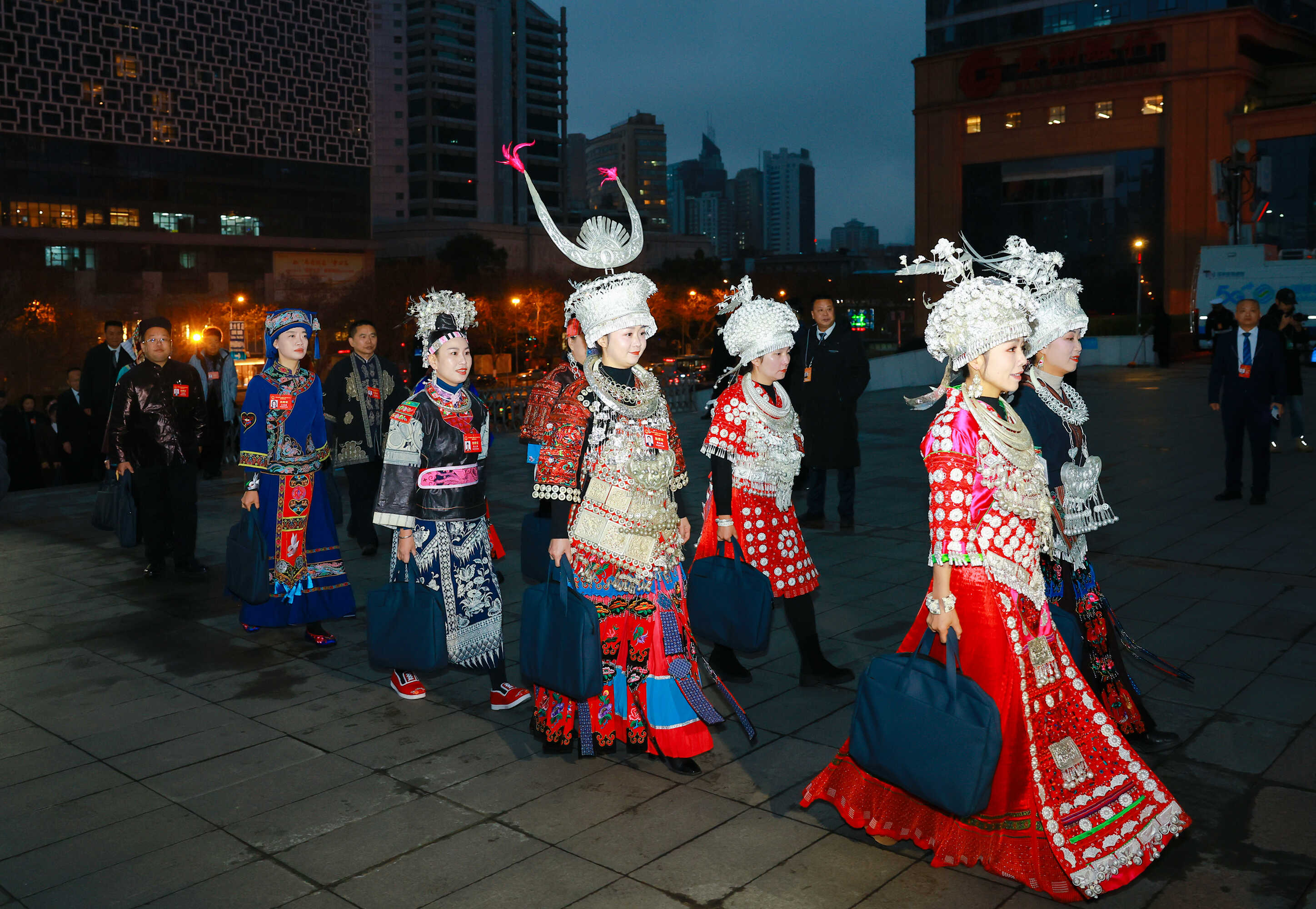 “图”观盛会 | 贵州省第十四届人民代表大会第四次会议隆重开幕