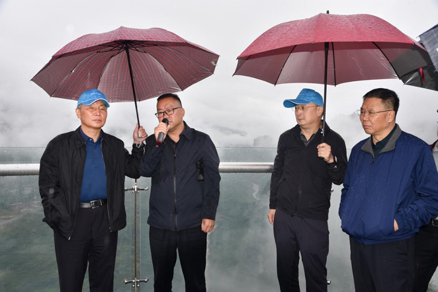2020年贵州环保行 | 走进七星关区：要担起赤水河上游生态保护重任