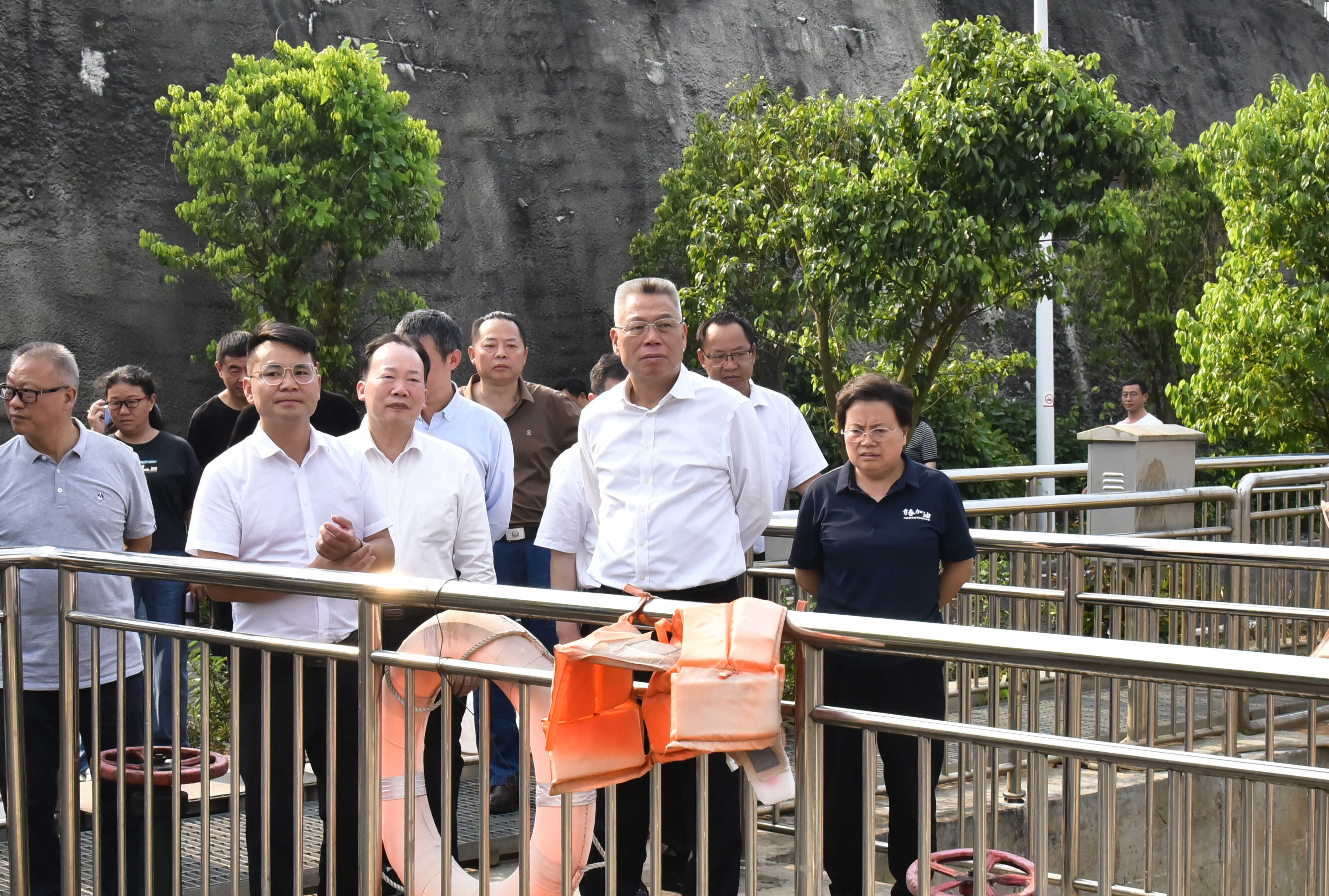 王世杰赴黔西南州开展环境保护“一法一条例”执法检查
