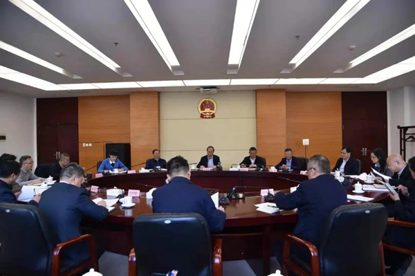 省人大环资委举行“守护母亲河”专题调研工作座谈会