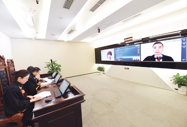 在习近平法治思想指引下 沿着中国特色社会主义法治道路奋勇前进