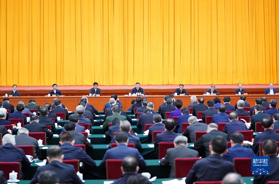 10月13日至14日，中央人大工作会议在北京召开。中共中央总书记、国家主席、中央军委主席习近平出席会议并发表重要讲话。李克强、栗战书、汪洋、王沪宁、赵乐际、韩正、王岐山出席会议。