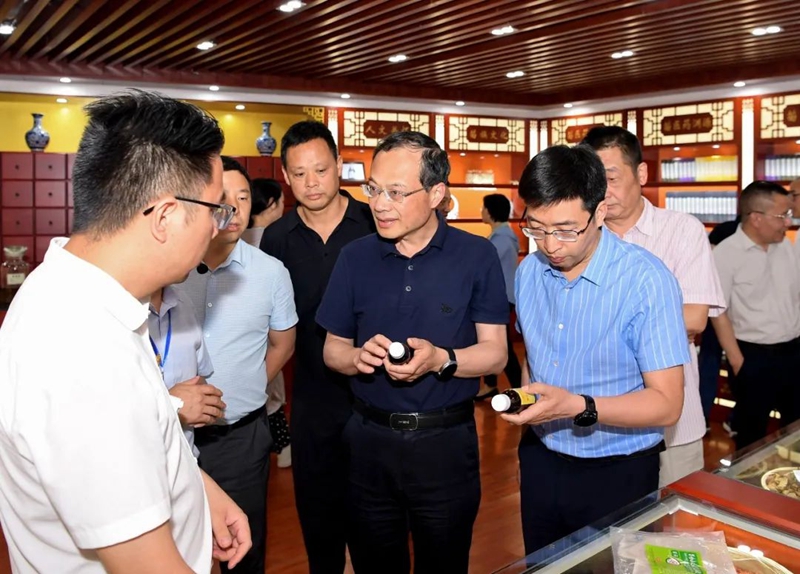 于杰赴铜仁市开展中医药“一法一条例”执法检查